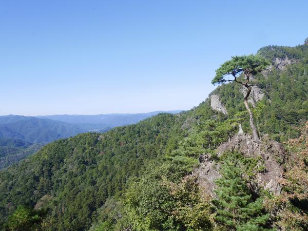 鳳來寺山