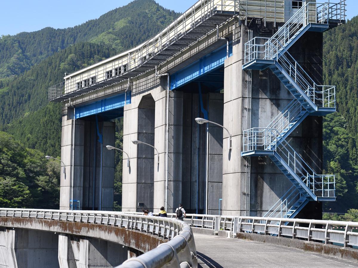 Shin Toyone Dam